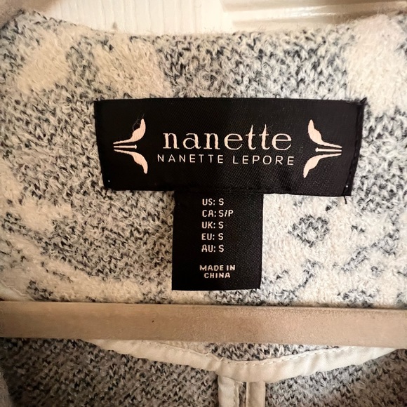 Nannette Lepore woman’s wool coat - Picture 3 of 7